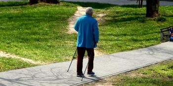 Jak senior może poprawić swoją aktywność fizyczną