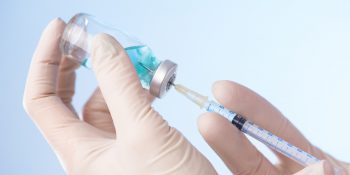 Seniorze pamiętaj o szczepieniu przeciwko grypie