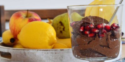 Pudding jaglany z owocami. Śniadanie i deser w jednym.