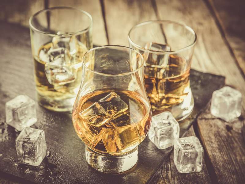 Terapia odwykowa - czy to już czas Cechy wskazujące na to, że możesz być alkoholikiem