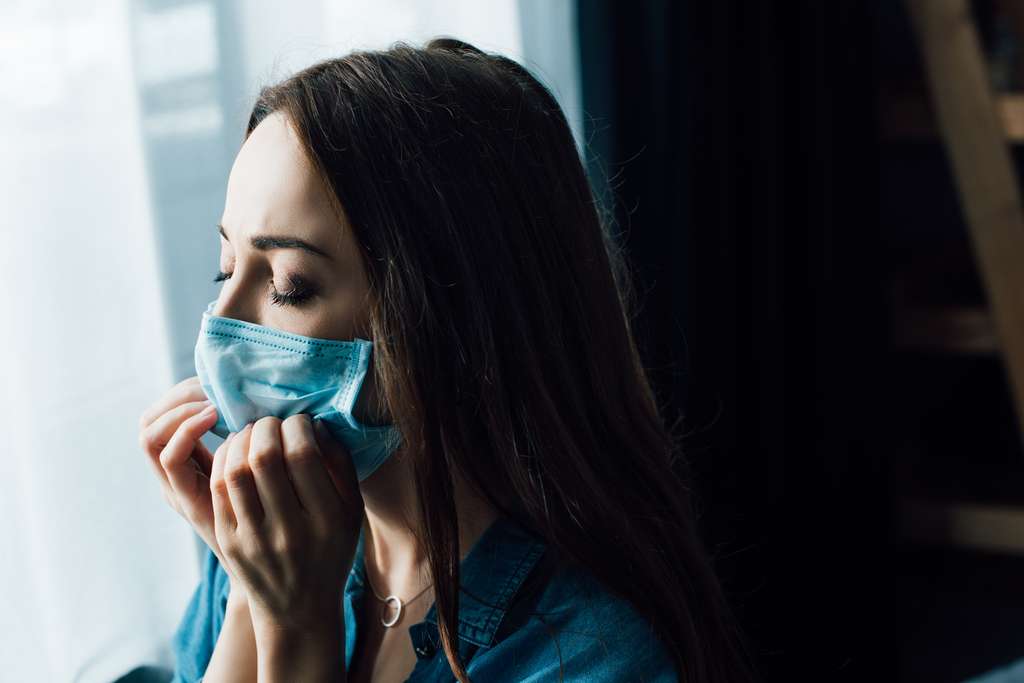 Szczepienie przeciwko grypie w odniesieniu do ryzyka zachorowania na COVID-19