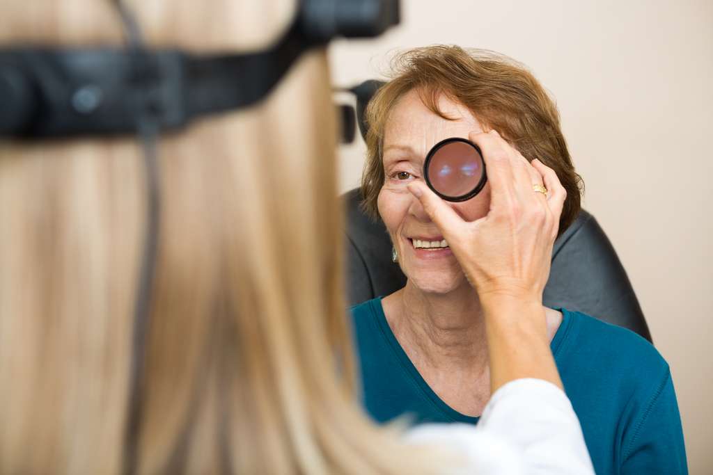 Czym jest badanie dna oka Przy jakich chorobach warto je wykonać